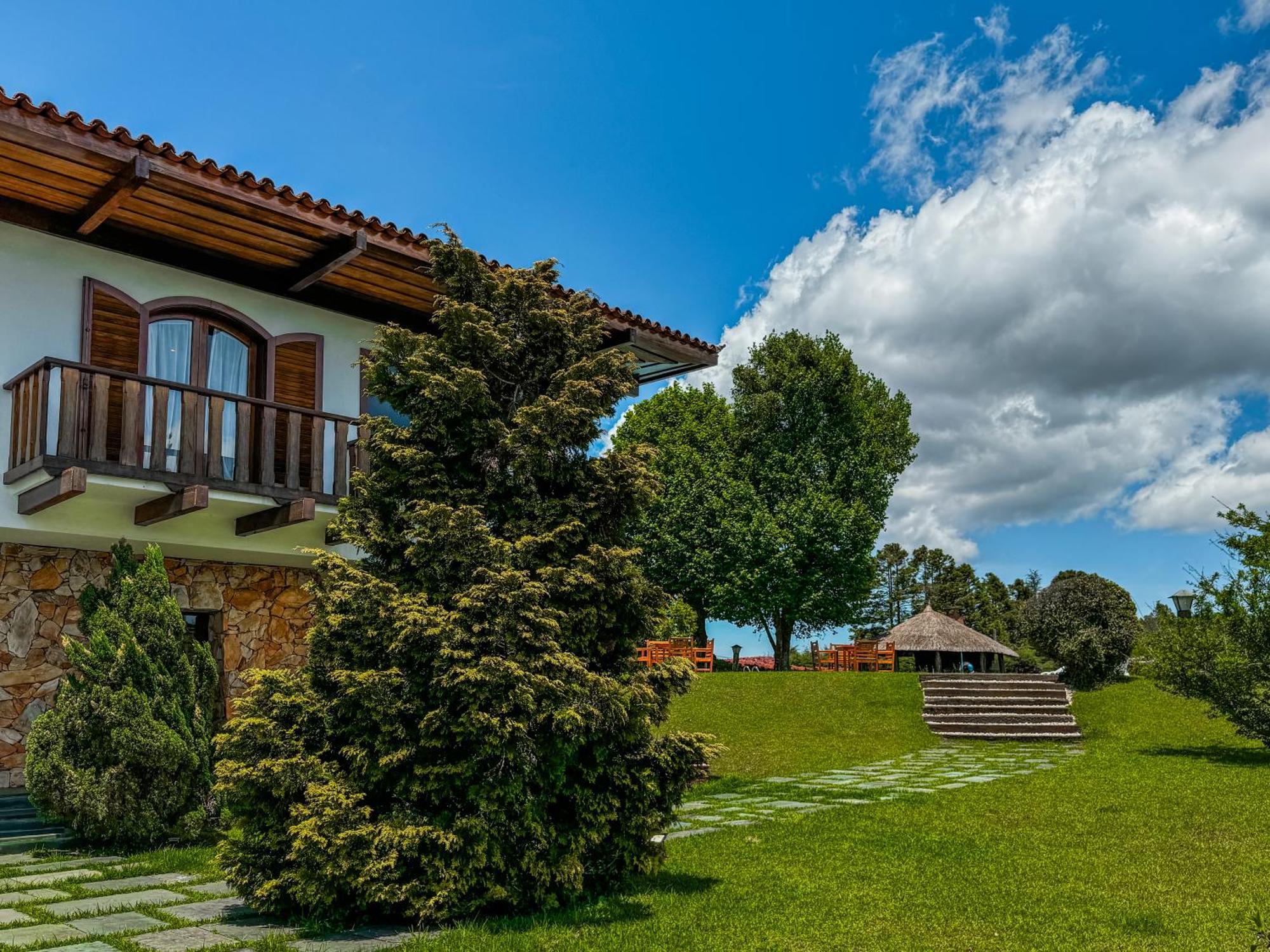 Mansao Nacional Inn Campos do Jordao Exterior photo