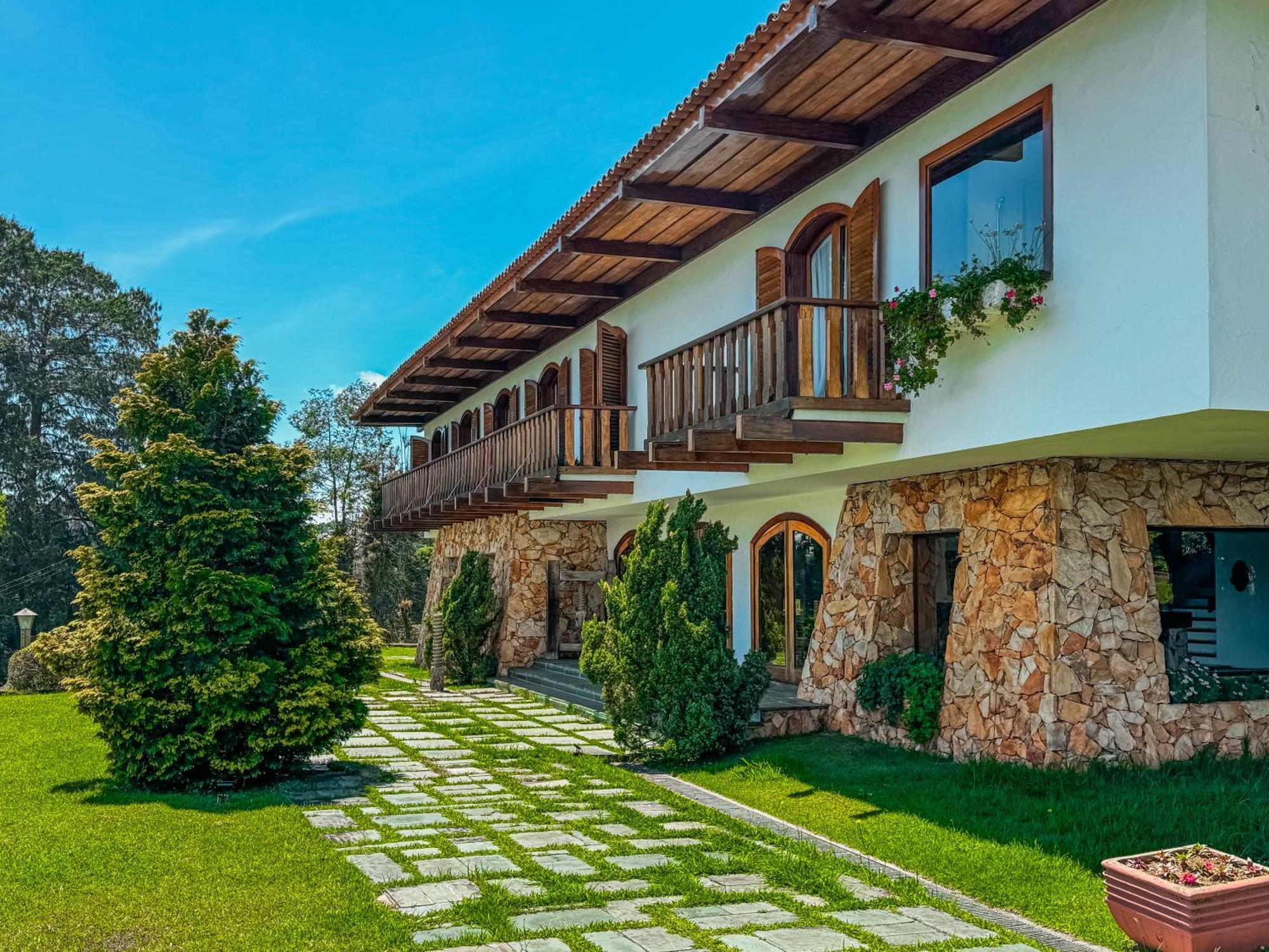 Mansao Nacional Inn Campos do Jordao Exterior photo