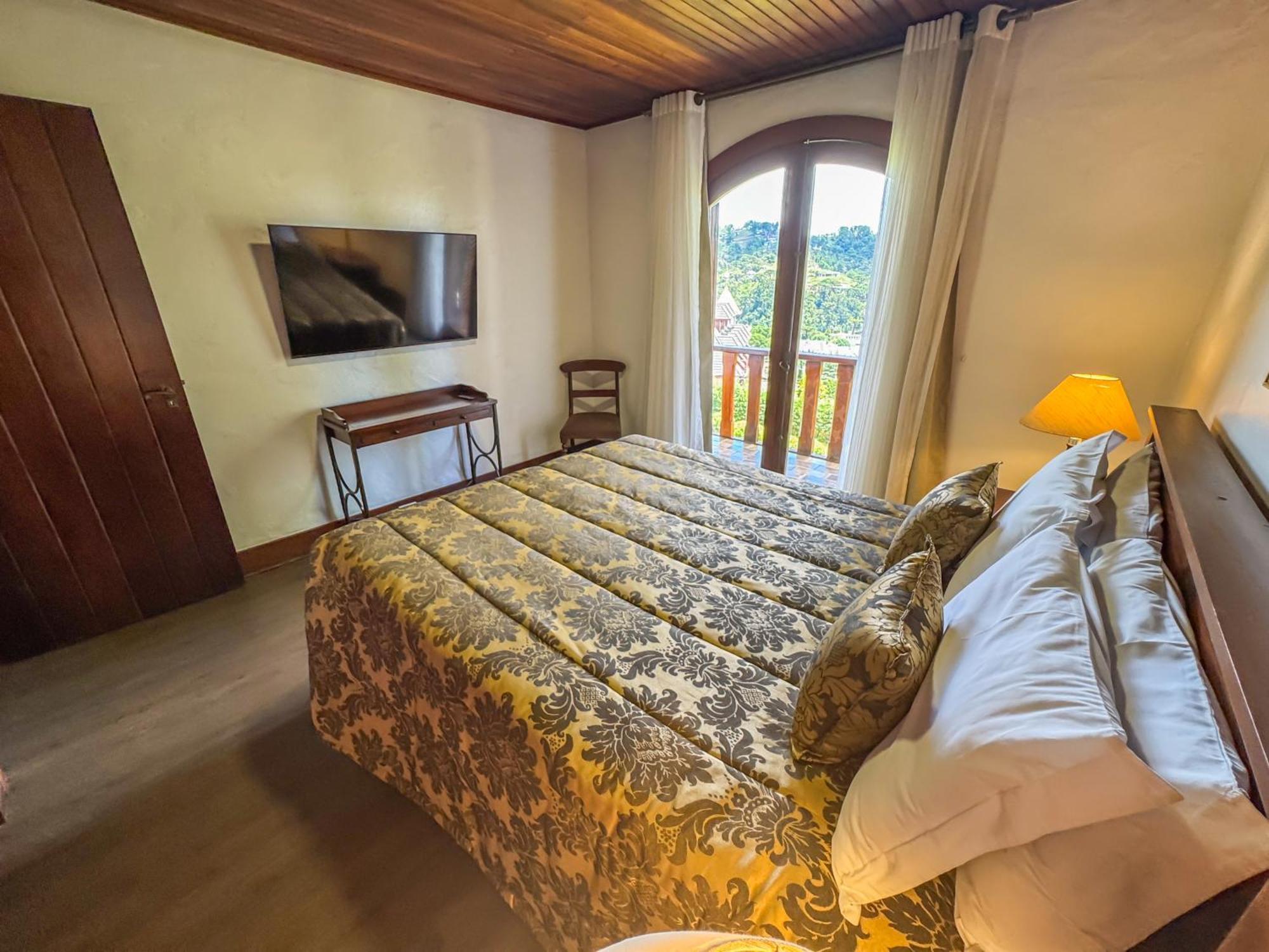 Mansao Nacional Inn Campos do Jordao Exterior photo