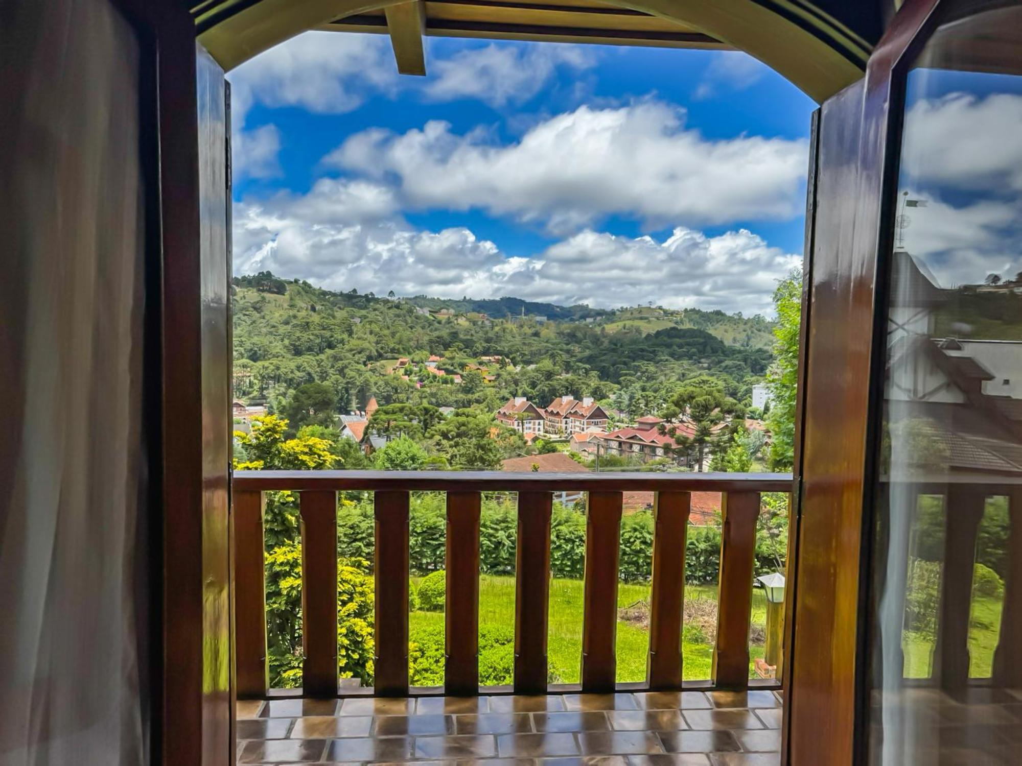 Mansao Nacional Inn Campos do Jordao Exterior photo
